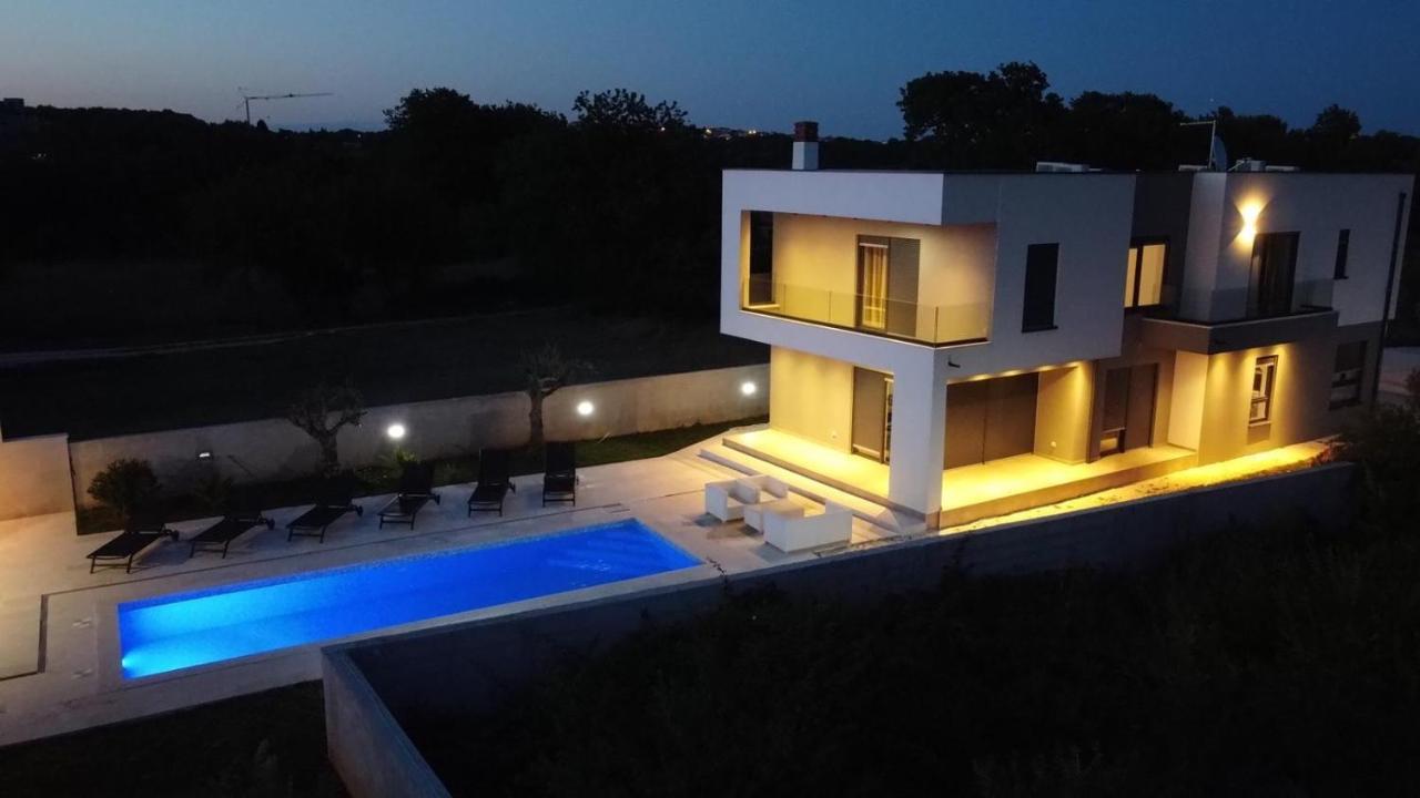 Villa Dunja Medulin Exterior foto